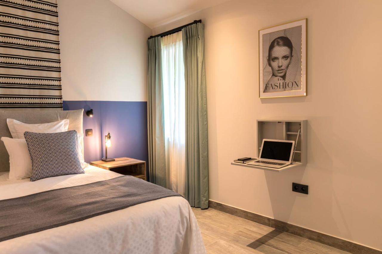 Mas Du Brulat Hotel Le Castellet  Exterior photo